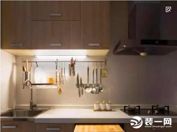 厨房灯光效果图