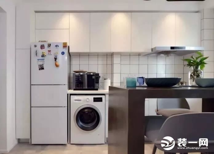 洗衣机放哪里比较好 洗衣机摆放的最佳位置 洗衣机摆放动线图
