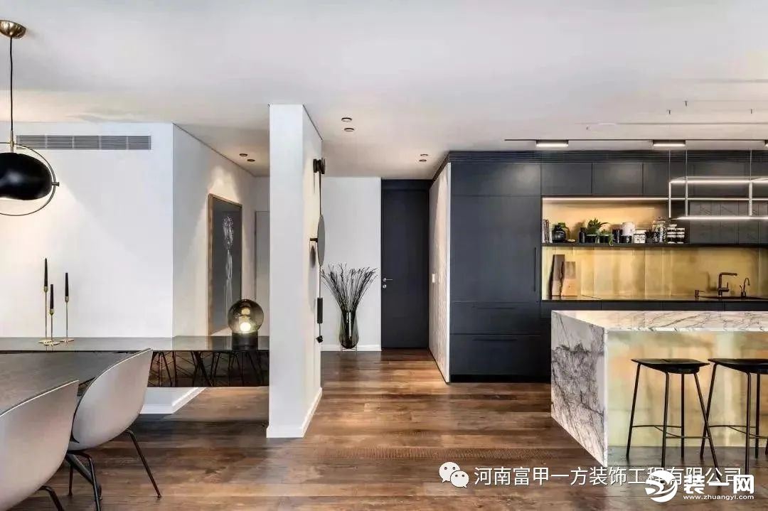 现代简约厨房装修效果图
