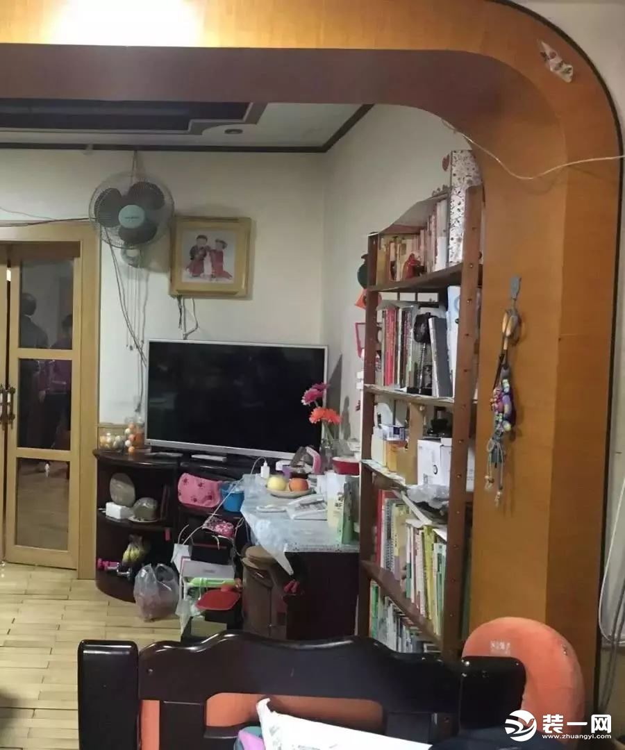 客厅改造前图片