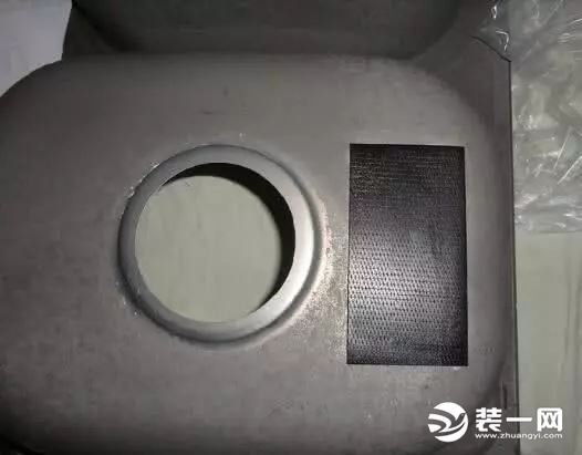 水槽消音装置