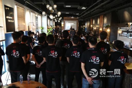 郑州面包与纽扣装修公司开业现场