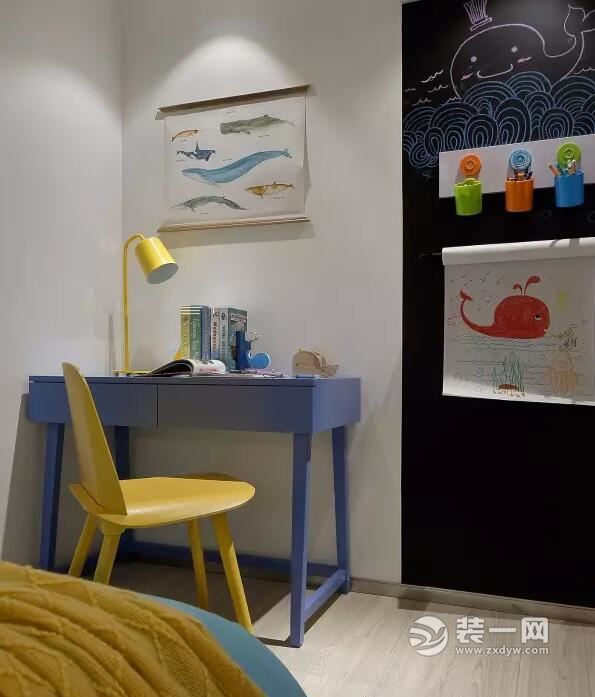 60平复式两居现代loft风格书房装修效果图