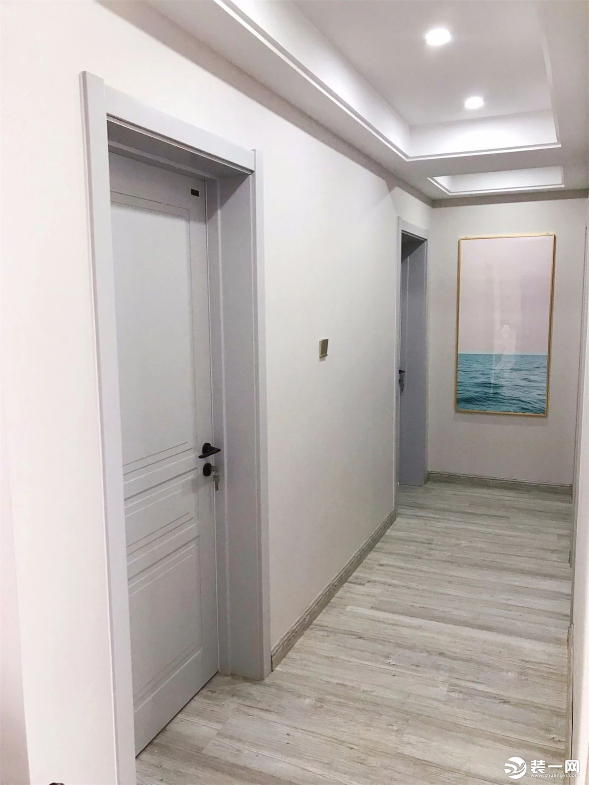 踢脚线颜色怎么选效果图