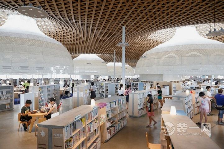 装修网力荐国外装修设计 日本图书馆装修设计效果图