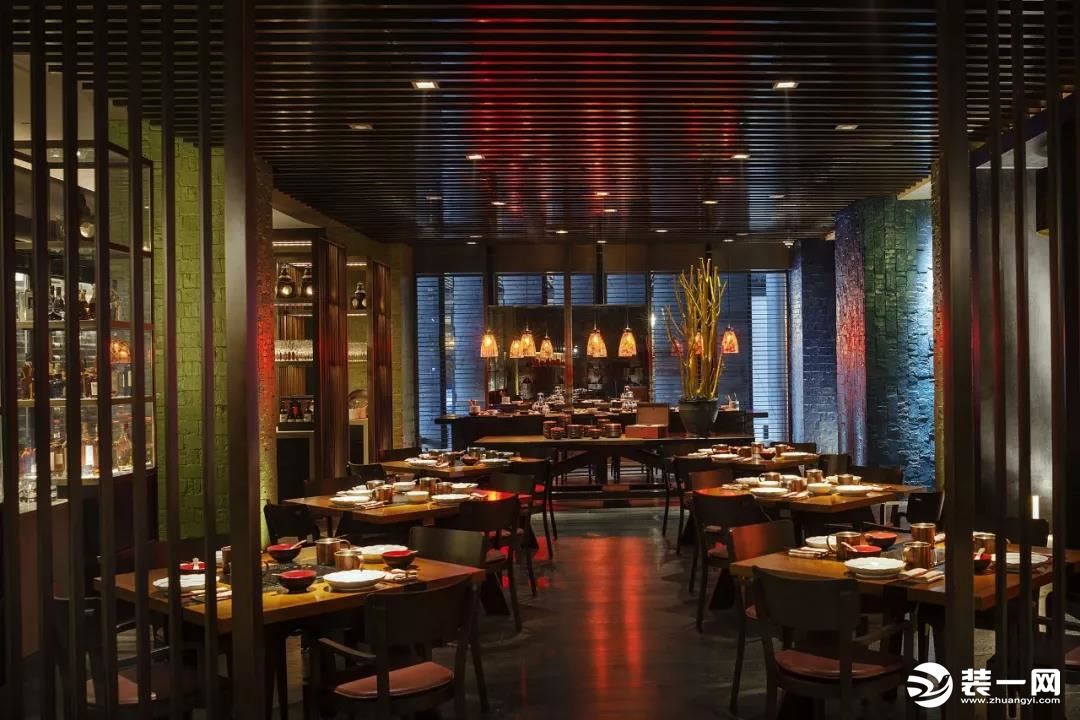 火锅店装修图