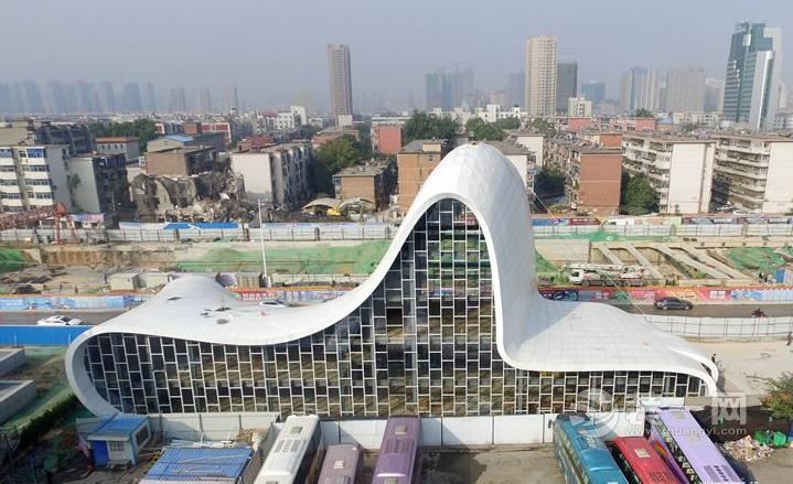 郑州奇葩造型建筑