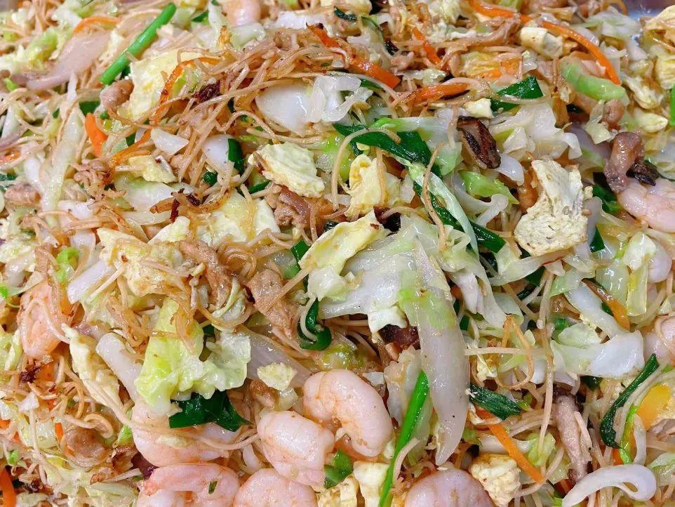 厦大食堂“包菜炒一切”，学生还点赞，这是为啥？