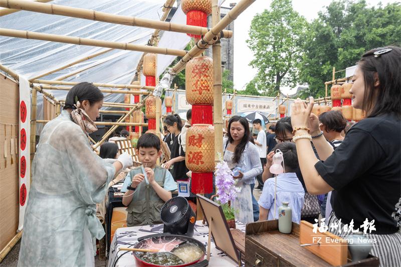 “五一”假期，福州历史文化街区人气旺