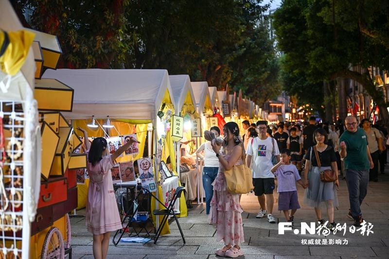 假期福州旅游 古街坊巷“潮”起来
